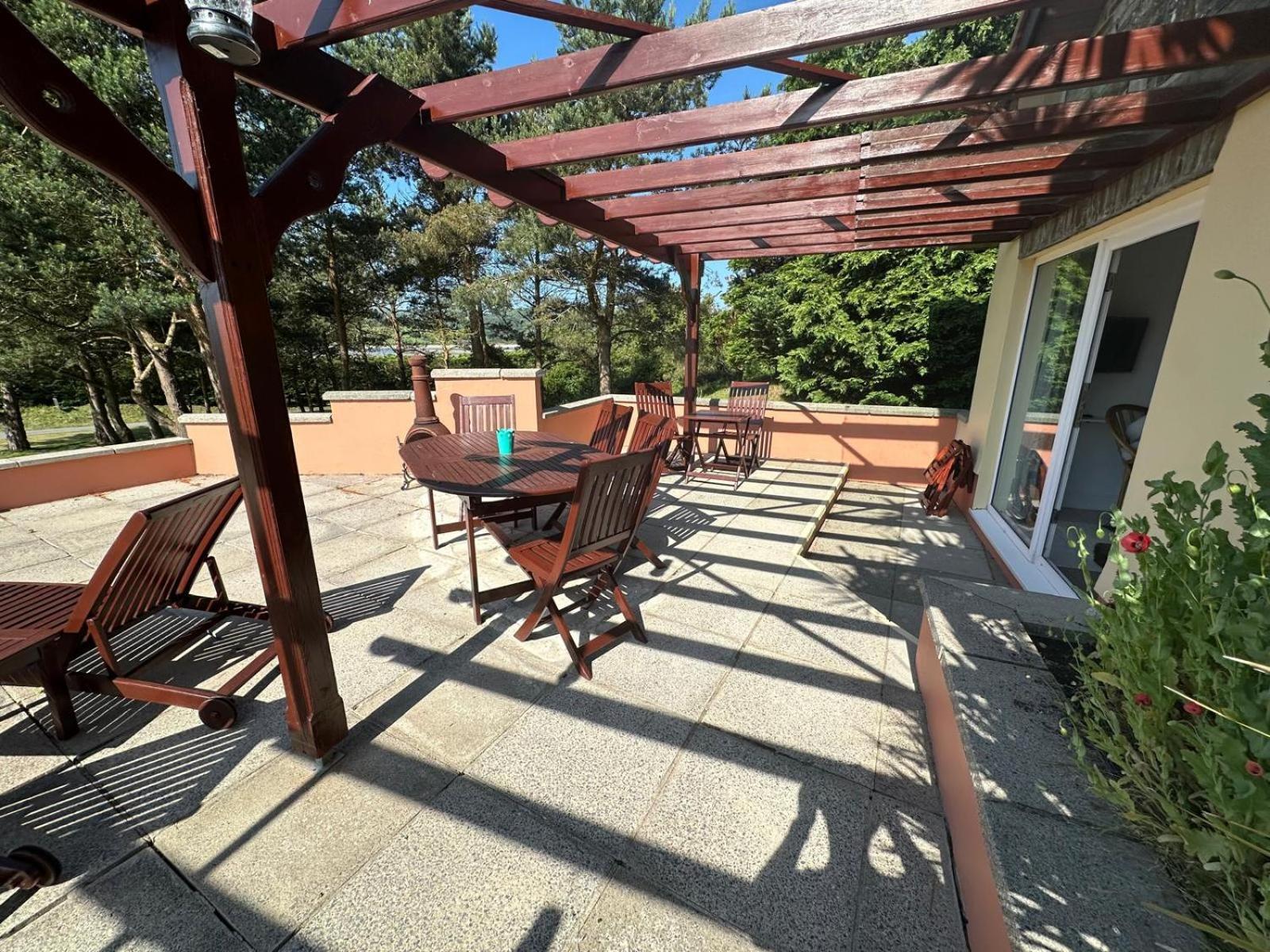 Sheko Annex Villa Towyn Bagian luar foto