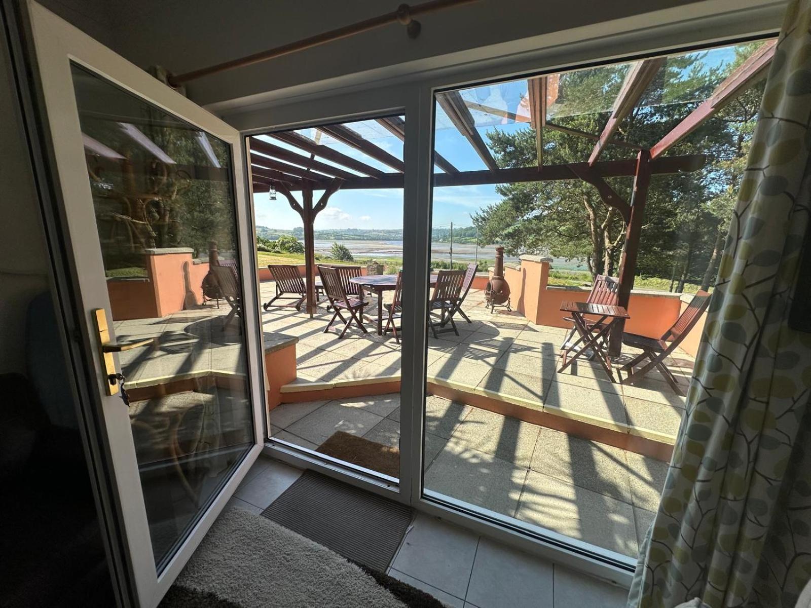Sheko Annex Villa Towyn Bagian luar foto